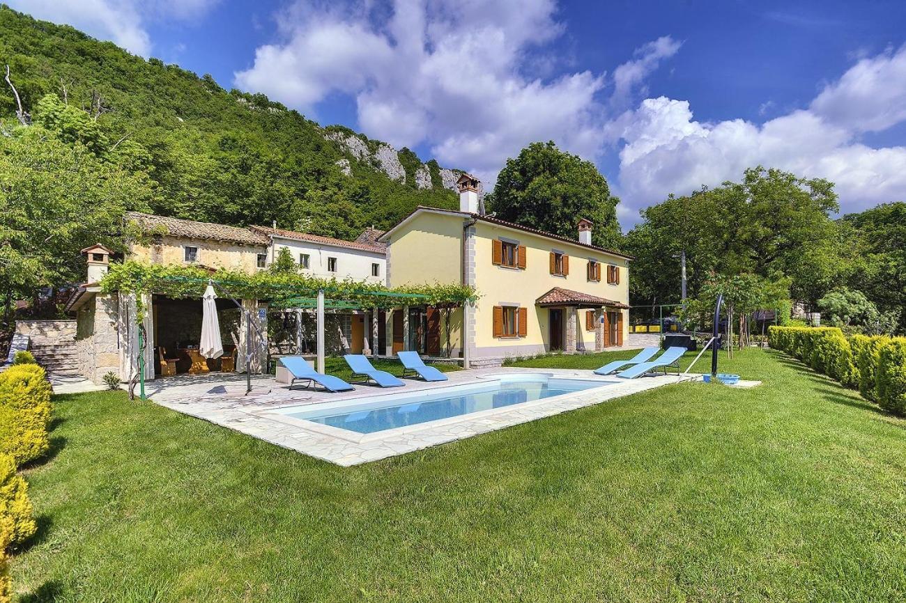 Villa Bella Lupoglav  المظهر الخارجي الصورة